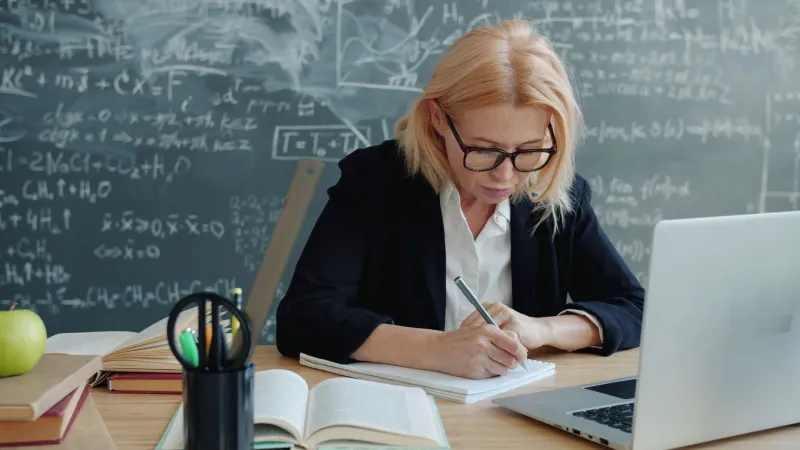 Six Weeks From Keynote to Classroom: A Week-by-Week Plan for Making Conference Learning Stick